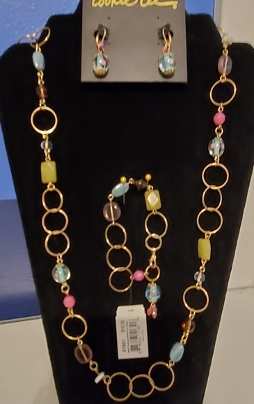 Cookie Lee Three-Piece Jewelry Set - Picture 1 of 5